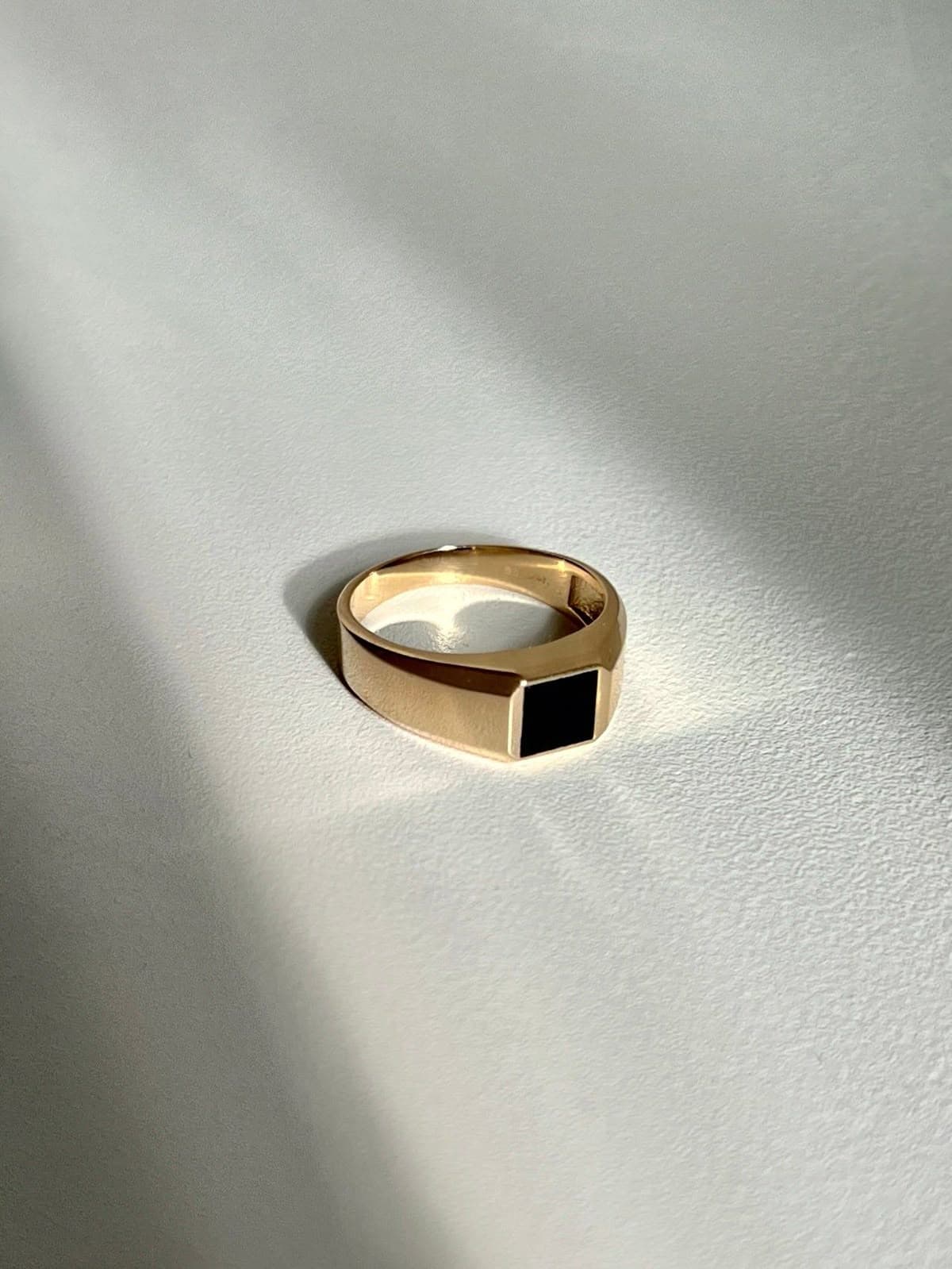 Anillos